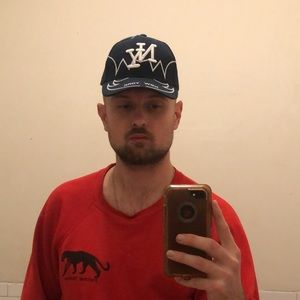 Meet your Posher, Philip